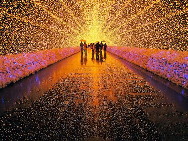ТОП-12 самых грандиозных фестивалей мира (ФОТО)