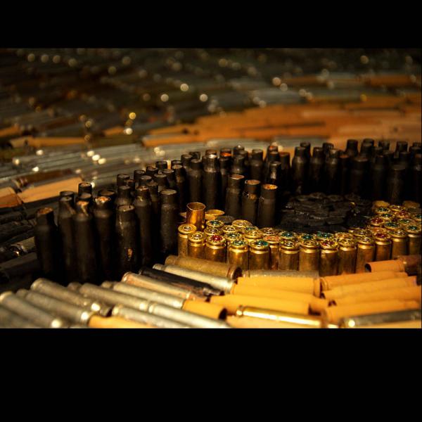 «Лицо войны» - портрет Путина нарисовали с помощью гильз