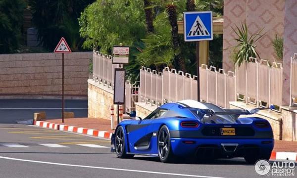 Самый быстрый автомобиль планеты засветился на улицах Монако (ФОТО)
