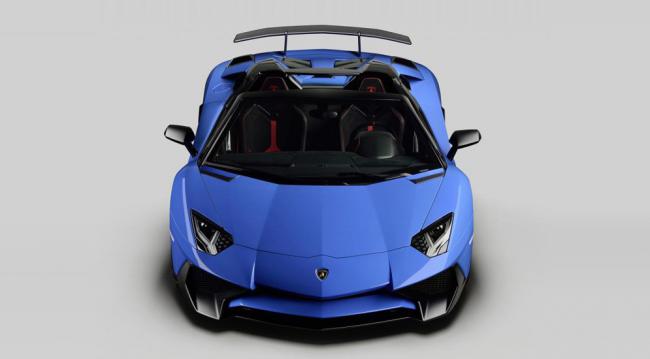 Lamborghini представила ограниченный Aventador без крыши (ФОТО)