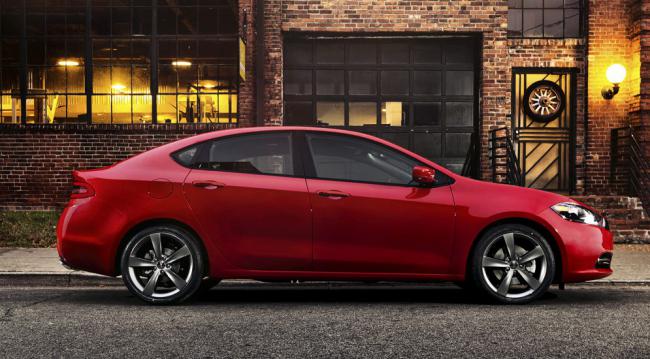 Dodge разрабатывает спортивную версию седана Dart (ФОТО)