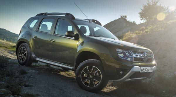Renault представит обновленный кроссовер Duster (ФОТО)