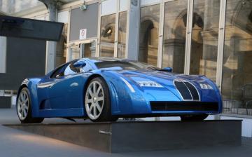 Bugatti готовит наследника Veyron (ВИДЕО)