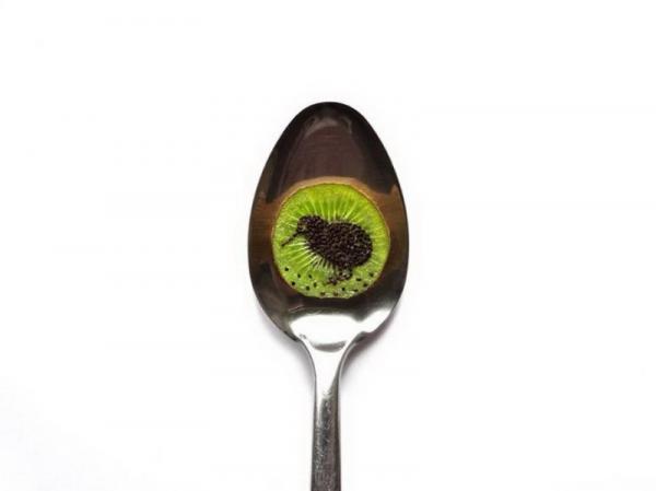 Ложка – лучшее полотно для картин (ФОТО)