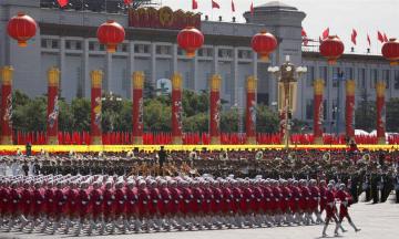 В Китае прошел наиболее масштабный военный парад в истории страны (ВИДЕО)