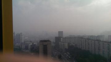 В Киеве из-за дыма приостановлены занятия в школах (ВИДЕО)
