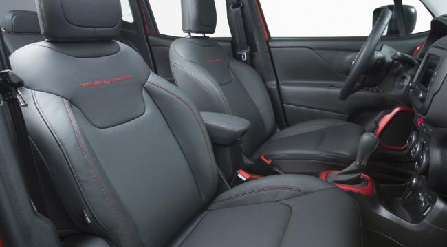 Модель Jeep Renegade пришлось отозвать из-за хакеров (ФОТО)