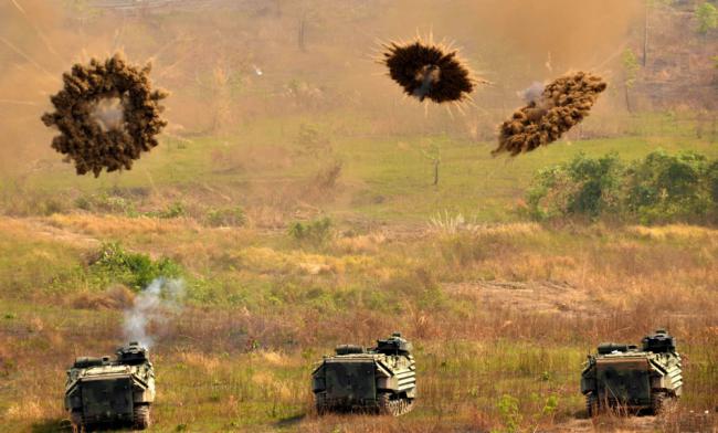 ТОП-50 военных снимков, поражающих тем, насколько вовремя они сделаны (ФОТО)
