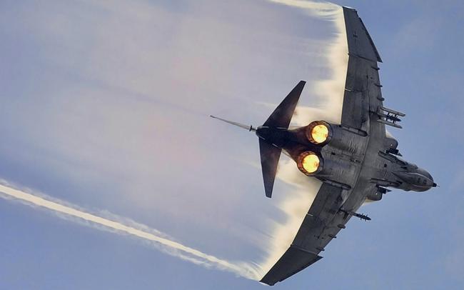 ТОП-50 военных снимков, поражающих тем, насколько вовремя они сделаны (ФОТО)