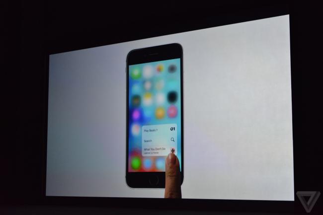 Apple представила новое поколение iPhone (ФОТО)
