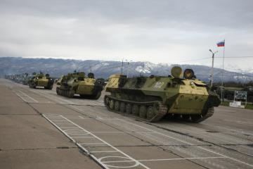Россияне строят военную базу на границе с Украиной