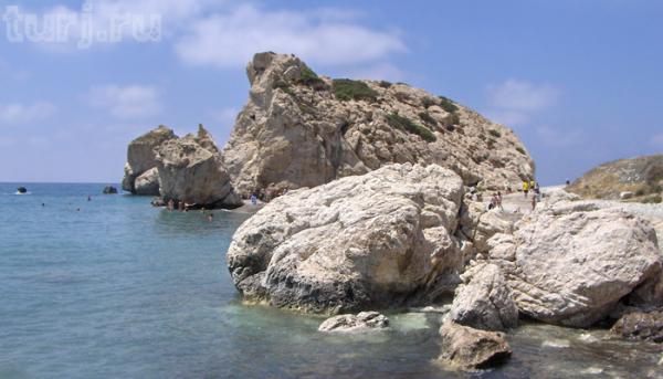 Скала Афродиты. Там где круглый год царит лето (ФОТО)