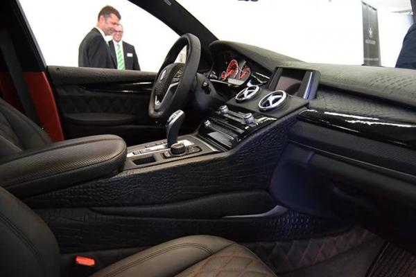 Мастера тюнинга представили необычную версию автомобиля BMW X6 (ФОТО)