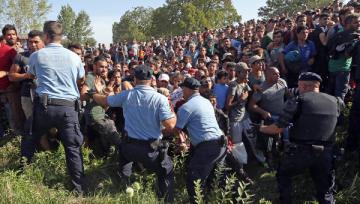 В столкновениях с хорватскими силовиками убит беженец