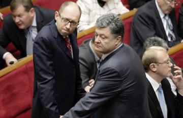 Вице-президент США выступил с жесткой критикой в адрес Порошенко и Яценюка