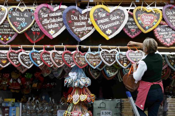 В Германии стартовал один из самых популярных фестивалей на планете (ФОТО)