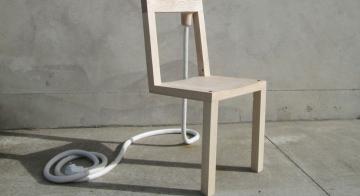 Невозможно усидеть! Чешский дизайнер представил необычный стул (ФОТО)