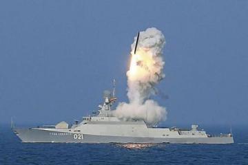 Война в Сирии: российский флот обстрелял позиции "Исламского государства" (ВИДЕО)