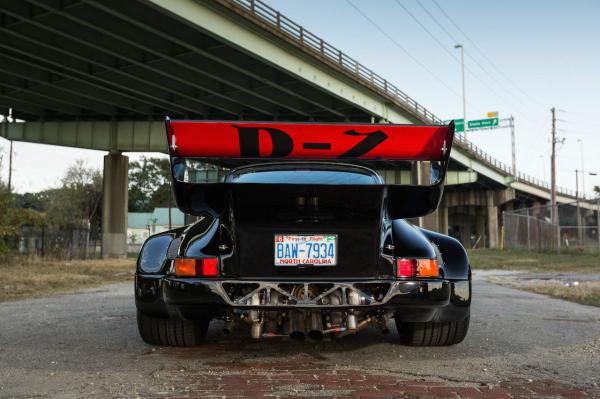 Американские умельцы “прокачали” классический спорткар Porshe (ФОТО)