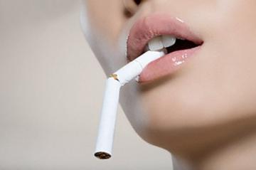 Почему женщинам легче бросить курить