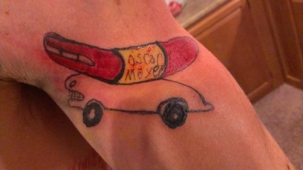 Нелепые татуировки, о которых хочется поскорее забыть (ФОТО)