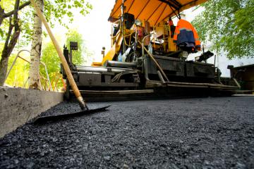 В Украине сократились расходы на ремонт дорог