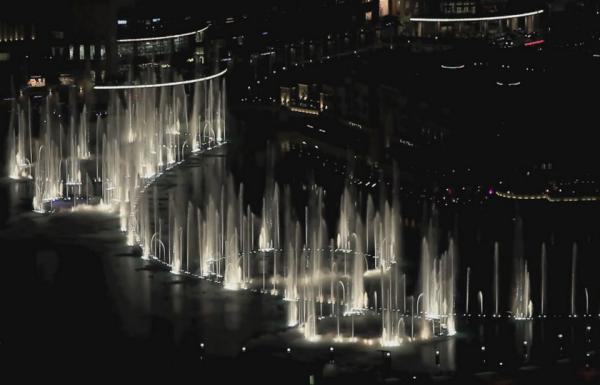Самый грандиозный фонтан в мире (ФОТО)
