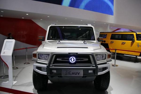 В Сети появились новые фотоснимки «китайского Хаммера» – Dongfeng HUV (ФОТО)