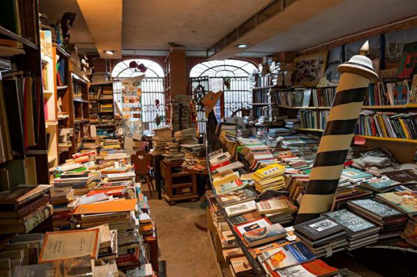 Самый удивительный книжный магазин в мире (ФОТО)
