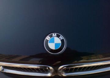 BMW запустил серийное производство нового купе M2 Coupe 2016 (ФОТО)