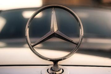 Фотошпионы опубликовали снимок нового седана Mercedes-Benz E-Class W213 (ФОТО)