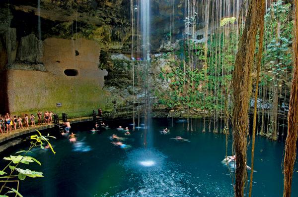 Полные чаши: 9 природных бассейнов (ФОТО)