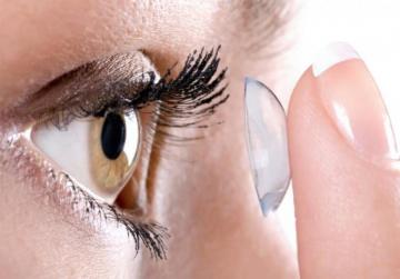 Ношение декоративных контактных линз может привести к потере зрения, - медики