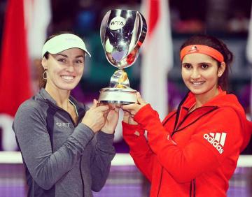 Мартина Хингис и Сани Мирза показали класс в финальных матчах WTA