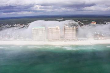 Австралию накрыло необычное цунами (ВИДЕО)
