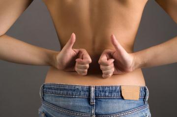 9 упражнений для красивой и здоровой спины
