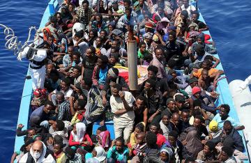 ЕС предлагает странам Африки откупные за возврат беженцев