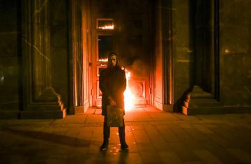 Московский художник подпалил здание ФСБ
