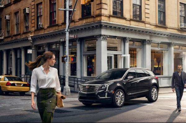 Компания Cadillac рассекретила новый кроссовер (ФОТО)