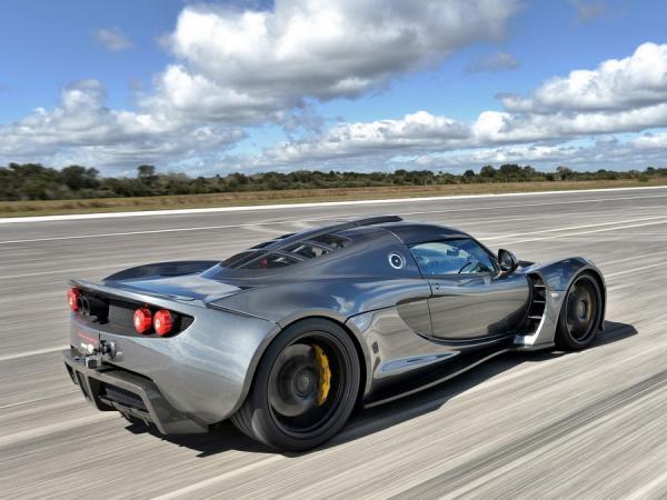 Создатели самого быстрого спорткара в мире выпустят электромобиль (ФОТО)