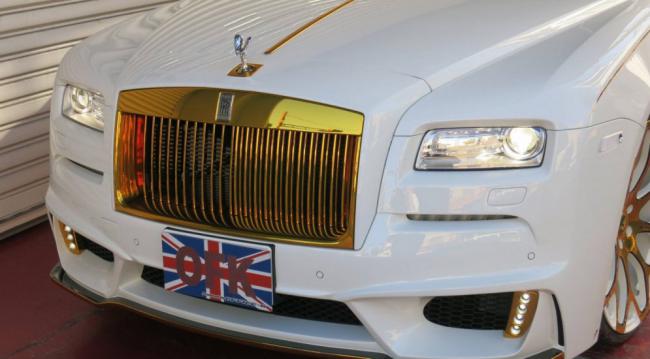 Цыганский тюнинг. Rolls-Roys Wraith превратили в непонятно что (ФОТО)