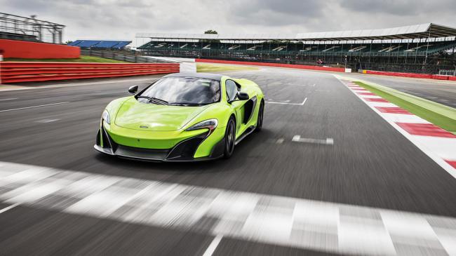 McLaren представил эксклюзивный суперкар 675LT (ФОТО)