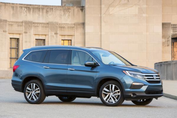 Компания Honda признана лучшим производителем кроссоверов (ФОТО)