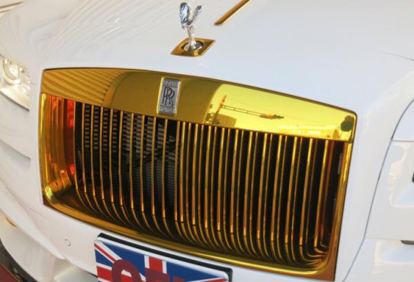 Тюнеры перестарались в оформлении Rolls-Royce Wratih (ФОТО)