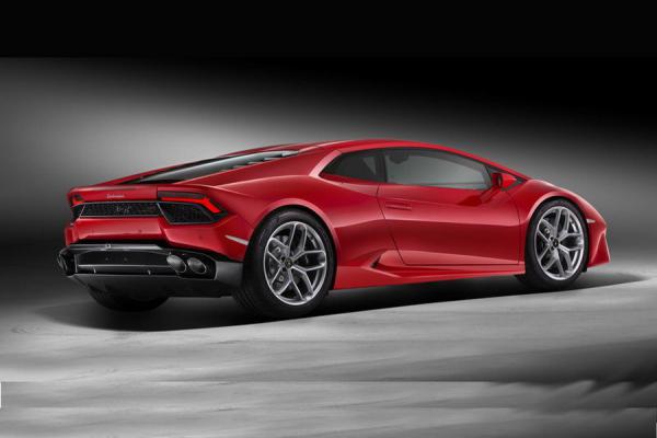 “Бюджетный” суперкар от Lamborghini дебютирует на автошоу в Калифорнии (ФОТО)