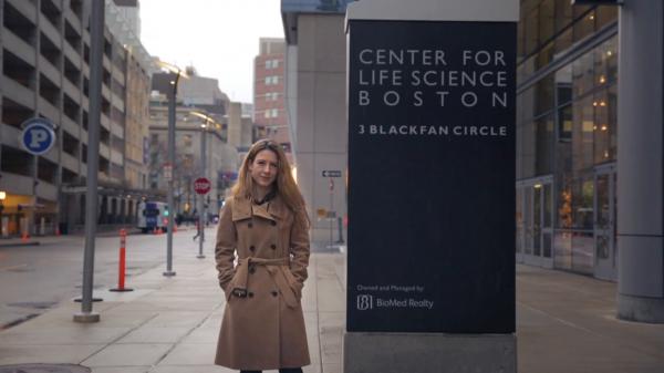 Топ-12 самых красивых женщин-ученых (ФОТО)