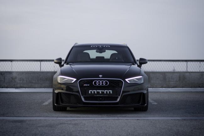 Немцы прокачали Audi RS3 (ФОТО)