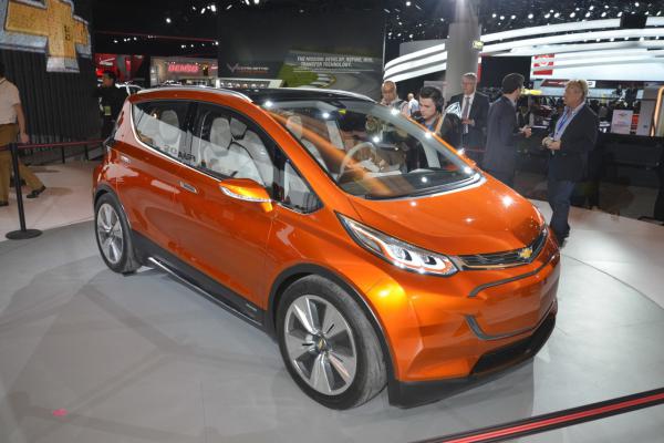 Первой премьерой 2016 года станет электромобиль от Chevrolet (ФОТО)