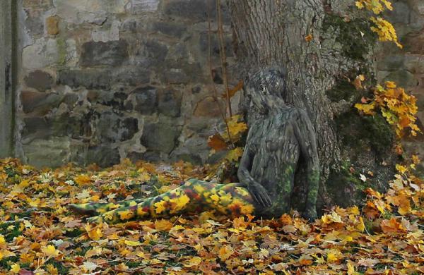 Чудеса маскировки. Потрясающий камуфляжный боди-арт (ФОТО)