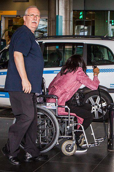 Наоми Кэмпбелл пересела в инвалидное кресло (ФОТО)